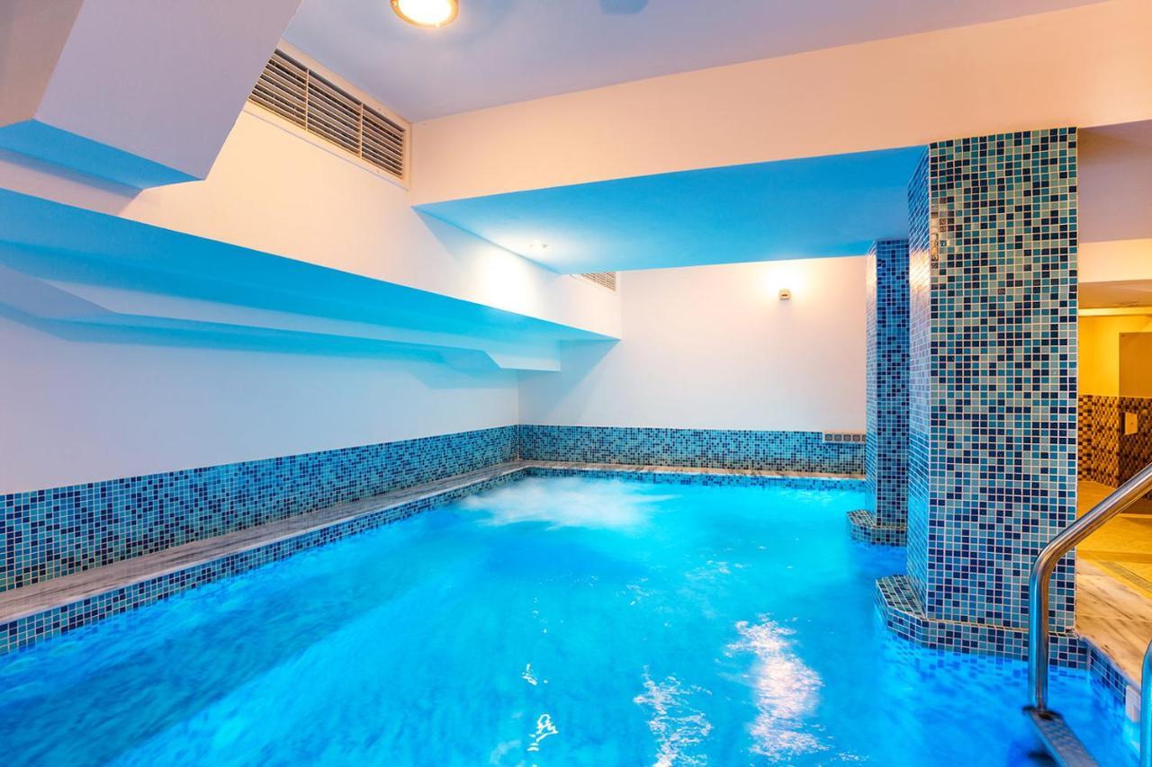 Family Hotel Romantika Βέλινγκραντ Εξωτερικό φωτογραφία