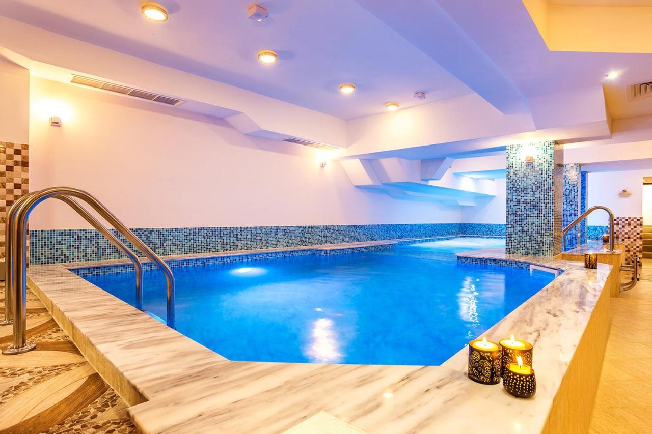 Family Hotel Romantika Βέλινγκραντ Εξωτερικό φωτογραφία